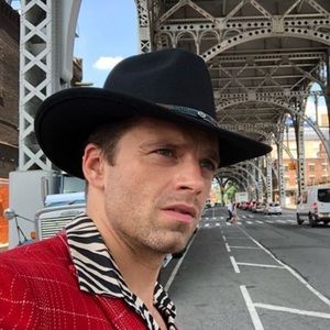 Meet your Posher, Héléna